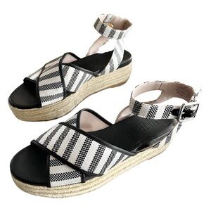 Nine West espadrille showrunner ankle strap wedges size 10M